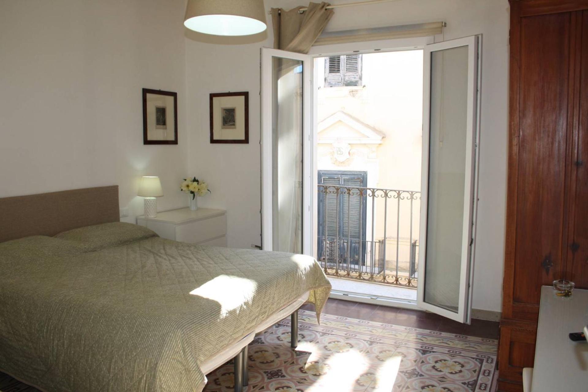 Appartement Casa Garibaldi à Trapani Extérieur photo