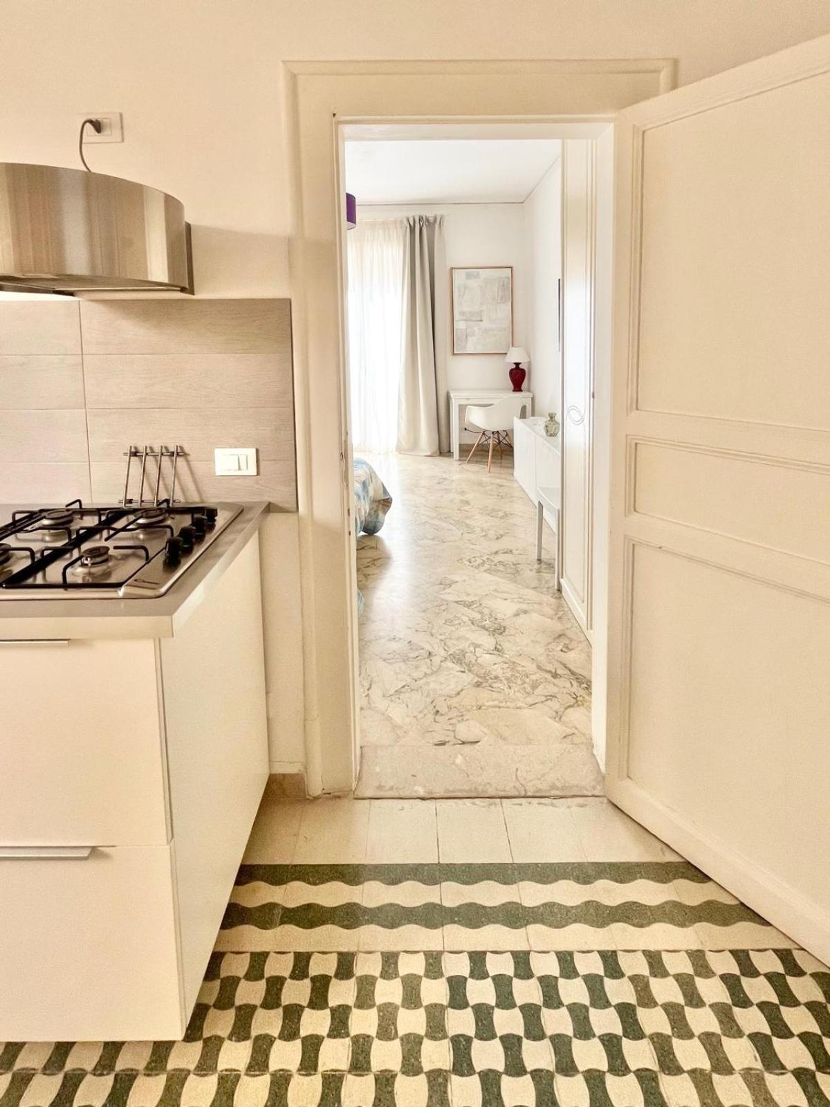 Appartement Casa Garibaldi à Trapani Extérieur photo
